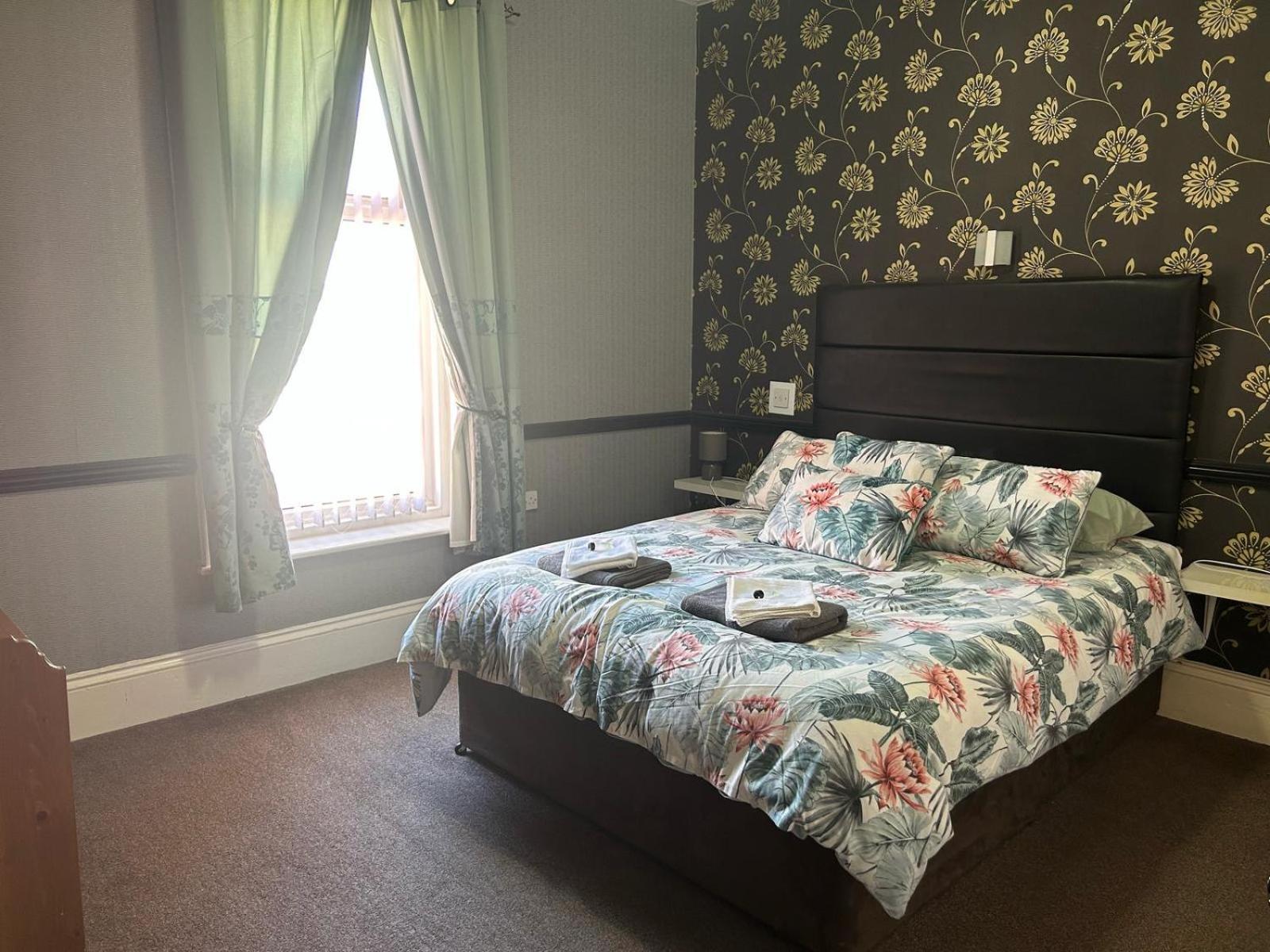 The Holmlea Gasthuis 3*